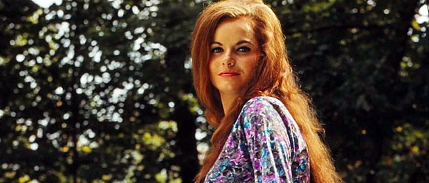 Jeannie C. Riley