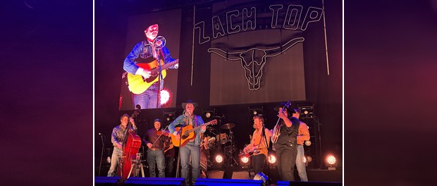 Zach Top auf der Bühne beim C2C Festival