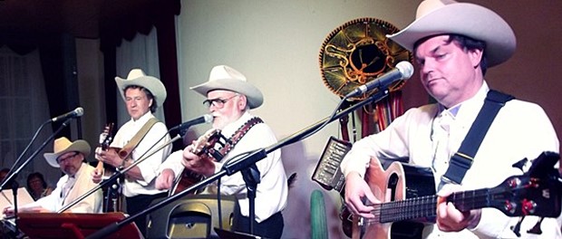 Acoustic Thunder (Greifensteine, 2015)