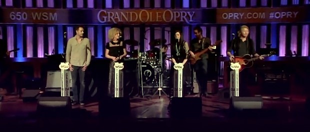 Little Big Town - Girl Crush (Live, Grand Ole Opry, 2015)