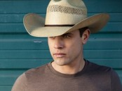 Dustin Lynch